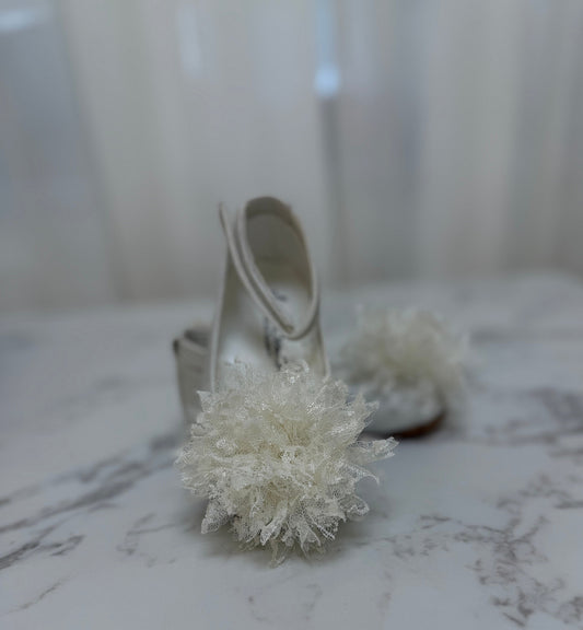 Stova Bambini Ankle Strap Lace Flower Toe Shoe