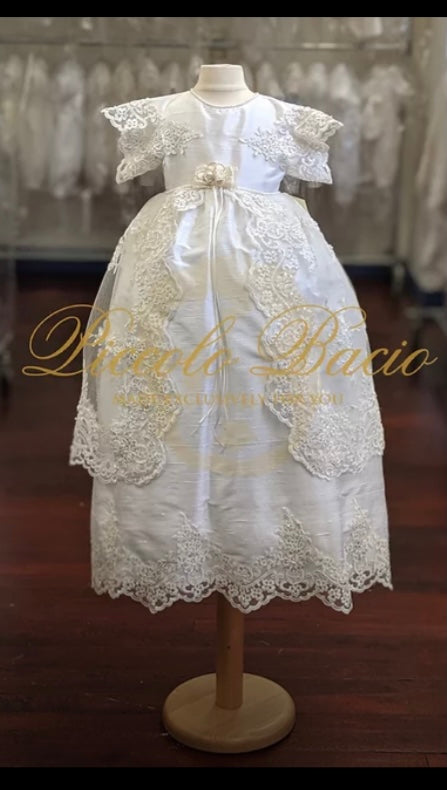 NICOLETTE Piccolo Bacio Baptismal Gown