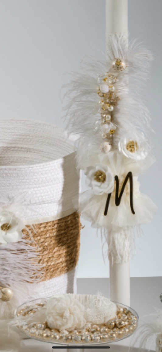 OSTRICH FEATHER WITH GOLD EMBELLISHMENTS